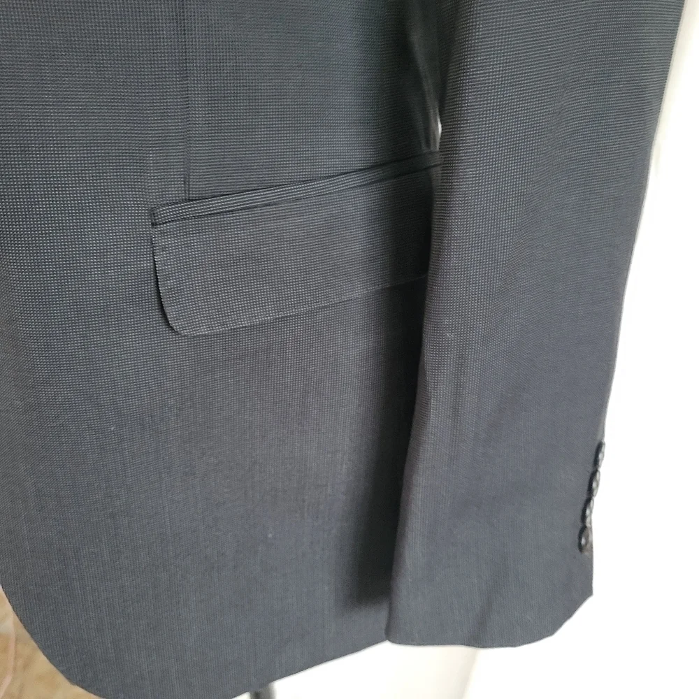 JF J. Ferrar black small check 2 piece slim fit suit pant and jacket 36R